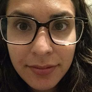 Meet your Posher, Eva